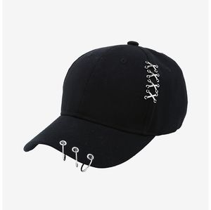 ❌ SOLD ❌Pierced Dad Hat